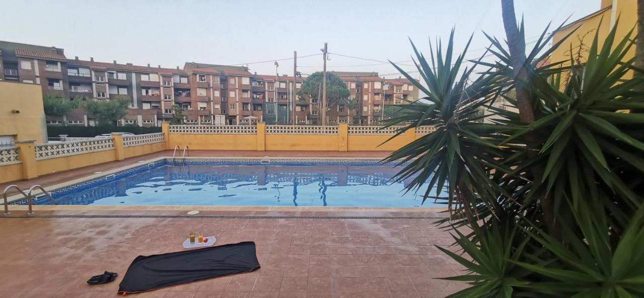 Appartement A Cote De La Mer L'Estartit Exterior foto